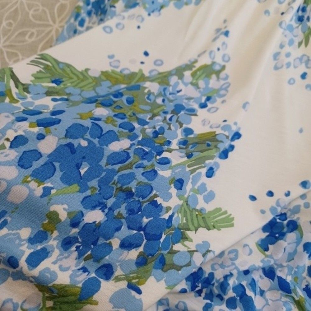 Boden Floral Print Flutter Sleeve Dress - Picture 9 of 15